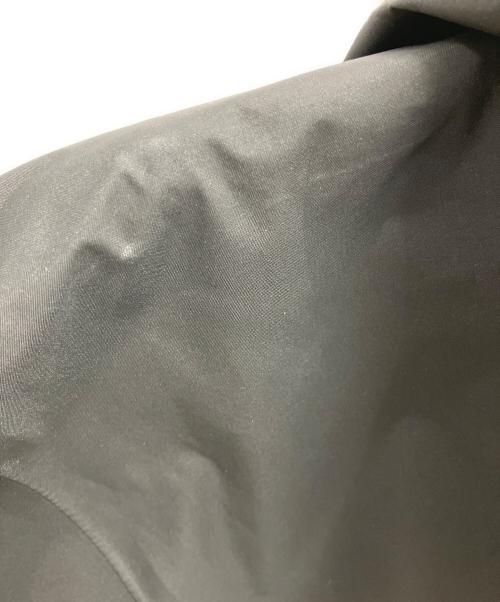 ARC'TERYX（アークテリクス）ARC'TERYX (アークテリクス) ALPHA JACKET ブラック サイズ:Sの古着・服飾アイテム