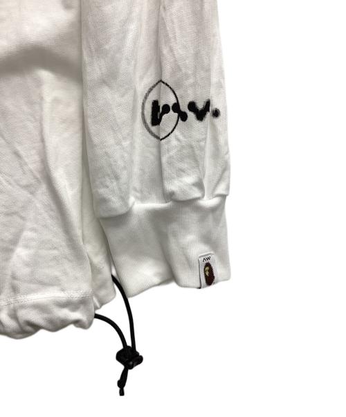 A BATHING APE（アベイシングエイプ）A BATHING APE (アベイシングエイプ) APE PAW GEO” LONG SLEEVES TEE ホワイト サイズ:XLの古着・服飾アイテム