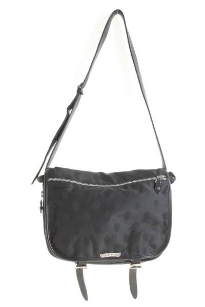 CHROME HEARTS（クロムハーツ）廃盤ナイロンショルダーバッグの古着・服飾アイテム