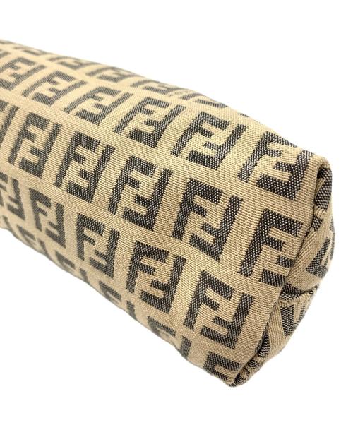 FENDI（フェンディ）FENDI (フェンディ) ポーチの古着・服飾アイテム