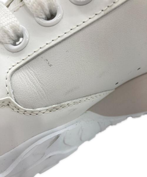 ALEXANDER McQUEEN（アレキサンダーマックイーン）ALEXANDER McQUEEN (アレキサンダーマックイーン) スニーカー ホワイト サイズ:39の古着・服飾アイテム