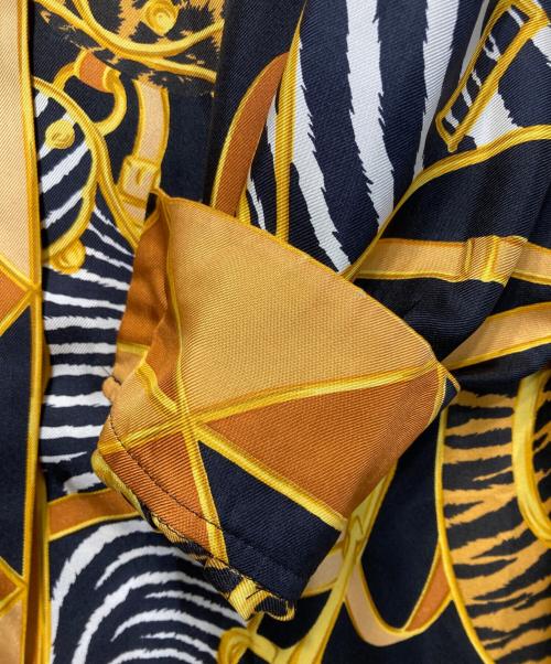 GUCCI（グッチ）GUCCI (グッチ) 総柄シルクシャツ ブラック サイズ:42の古着・服飾アイテム