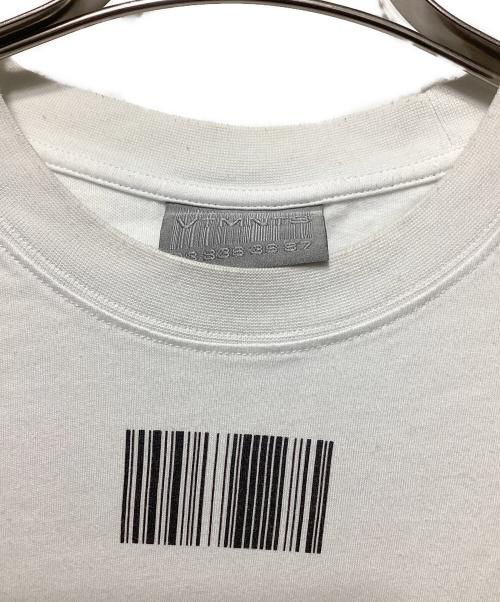 VTMNTS（ブイティーエムエヌティーエス）VTMNTS (ブイティーエムエヌティーエス) Tシャツ ホワイト サイズ:Mの古着・服飾アイテム