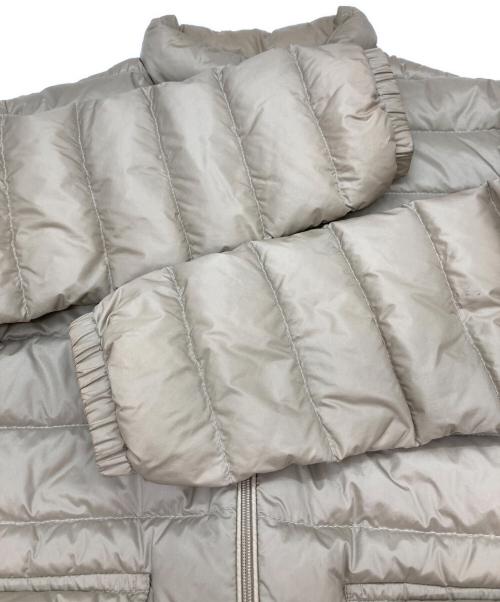 MONCLER（モンクレール）MONCLER (モンクレール) ダウンジャケット ベージュの古着・服飾アイテム