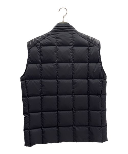 MONCLER（モンクレール）MONCLER (モンクレール) HOLSTEINER ブラック サイズ:4の古着・服飾アイテム