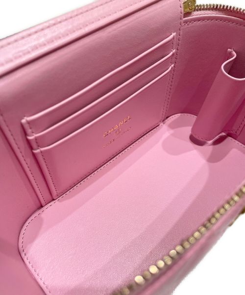 CHANEL（シャネル）CHANEL (シャネル) マトラッセロゴハンンドルバニティバッグ ピンク サイズ:-の古着・服飾アイテム