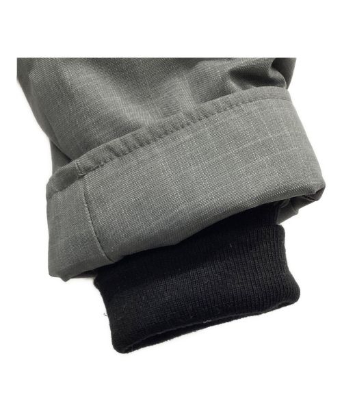 CANADA GOOSE（カナダグース）CANADA GOOSE (カナダグース) ダウンジャケット グレー サイズ:Sの古着・服飾アイテム