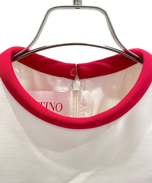 VALENTINO（ヴァレンティノ）VALENTINO (ヴァレンティノ) Vロゴチェーンドレス ホワイト サイズ:38の古着・服飾アイテム