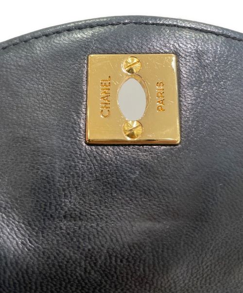 CHANEL（シャネル）CHANEL (シャネル) チェーンショルダーバッグ ブラックの古着・服飾アイテム