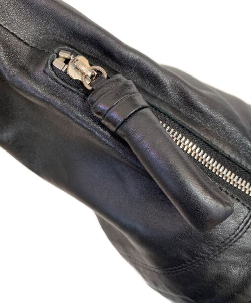 LEMAIRE（ルメール）LEMAIRE (ルメール) クロワッサンバッグ ラージ ブラック サイズ:ラージの古着・服飾アイテム