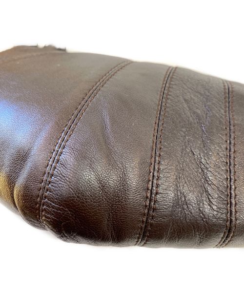 LEMAIRE（ルメール）LEMAIRE (ルメール) クロワッサンバッグ スモール ブラウン サイズ:スモールの古着・服飾アイテム