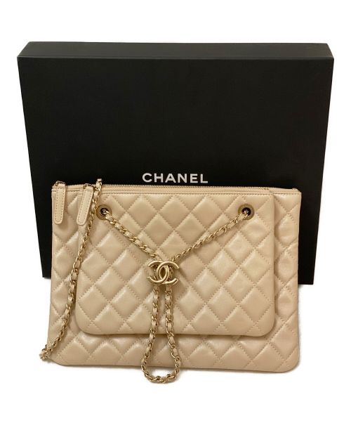 CHANEL（シャネル）CHANEL (シャネル) マトラッセチェーンショルダーバッグ ベージュの古着・服飾アイテム