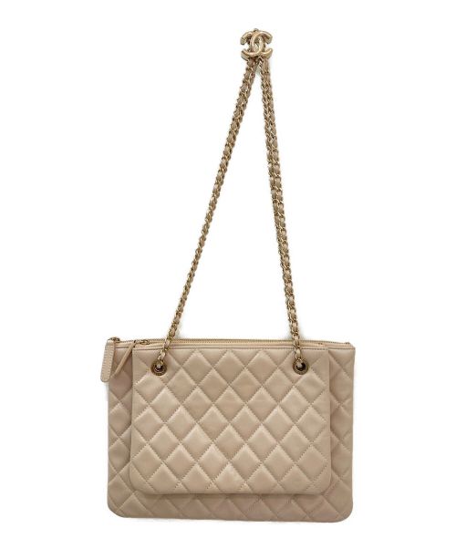 CHANEL（シャネル）CHANEL (シャネル) マトラッセチェーンショルダーバッグ ベージュの古着・服飾アイテム