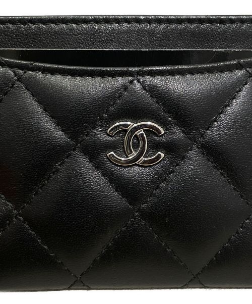 CHANEL（シャネル）CHANEL (シャネル) マトラッセカードケース ブラックの古着・服飾アイテム