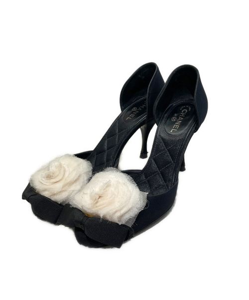 CHANEL（シャネル）CHANEL (シャネル) カメリアリボンパンプス ブラック サイズ:36の古着・服飾アイテム