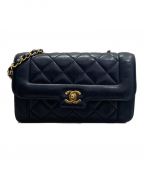 CHANELシャネル）の古着「マトラッセ20」｜ネイビー