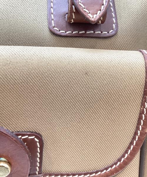 HUNTING WORLD（ハンティングワールド）HUNTING WORLD (ハンティングワールド) ハンドバッグ カーキの古着・服飾アイテム