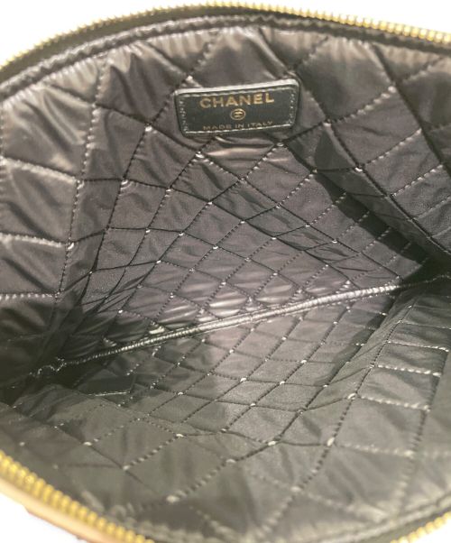 CHANEL（シャネル）CHANEL (シャネル) マトラッセカメリアクラッチバッグ ブラック×ピンクの古着・服飾アイテム