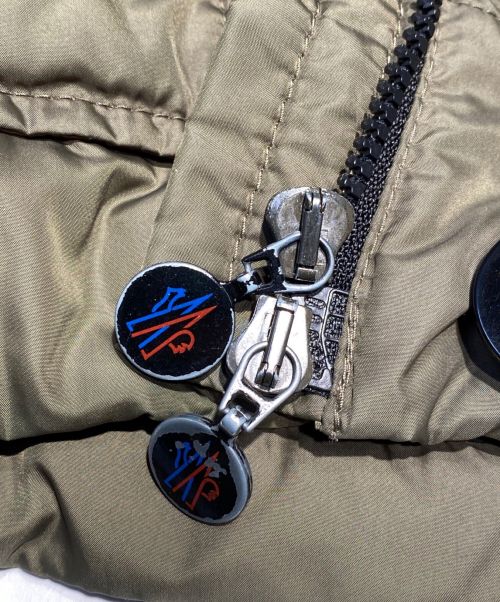MONCLER（モンクレール）MONCLER (モンクレール) MESS（メス） オリーブの古着・服飾アイテム