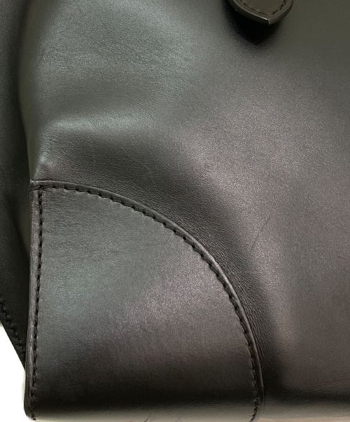 ALEXANDER McQUEEN（アレキサンダーマックイーン）ALEXANDER McQUEEN (アレキサンダーマックイーン) スモールレジェンドショルダーバッグ ブラックの古着・服飾アイテム