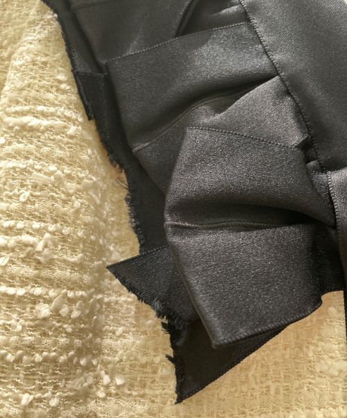 CHANEL（シャネル）CHANEL (シャネル) ハートボタンツイードワンピース ホワイト サイズ:38の古着・服飾アイテム
