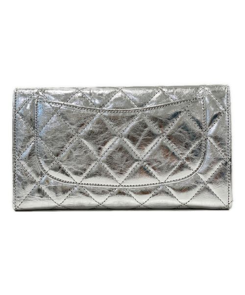 CHANEL（シャネル）CHANEL (シャネル) フラップウォレット シルバーの古着・服飾アイテム