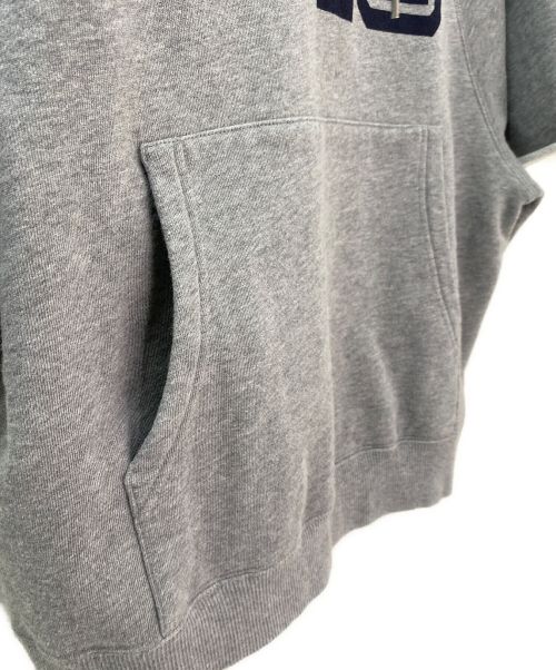 CELINE（セリーヌ）CELINE (セリーヌ) 16ロゴ半袖パーカー グレー サイズ:Sの古着・服飾アイテム