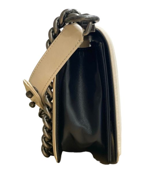 CHANEL（シャネル）CHANEL (シャネル) ボーイシャネルバイカラーショルダーバッグ ブラック×ホワイトの古着・服飾アイテム