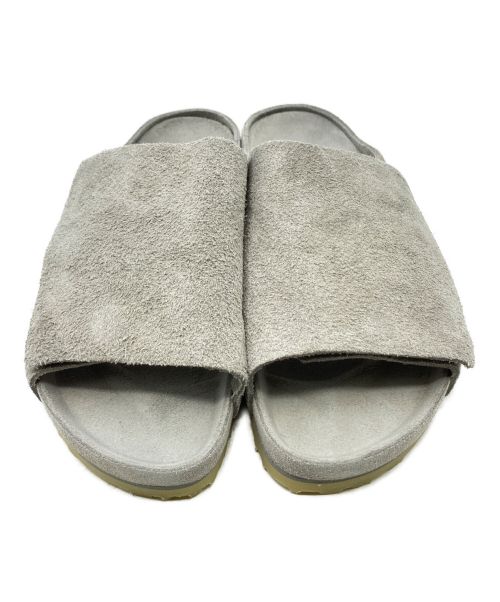BIRKENSTOCK（ビルケンシュトック）BIRKENSTOCK (ビルケンシュトック) Fear Of God (フィア・オブ・ゴッド) 1774 Los Feliz Suede グレー サイズ:43の古着・服飾アイテム