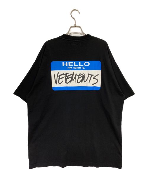 VETEMENTS（ヴェトモン）VETEMENTS (ヴェトモン) HELLO MY NAME IS TEE ブラック サイズ:Sの古着・服飾アイテム
