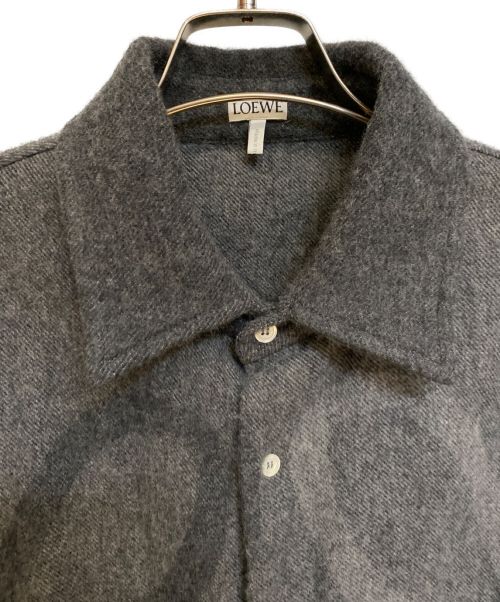 LOEWE（ロエベ）LOEWE (ロエベ) ウールフリンジシャツ グレー サイズ:Mの古着・服飾アイテム