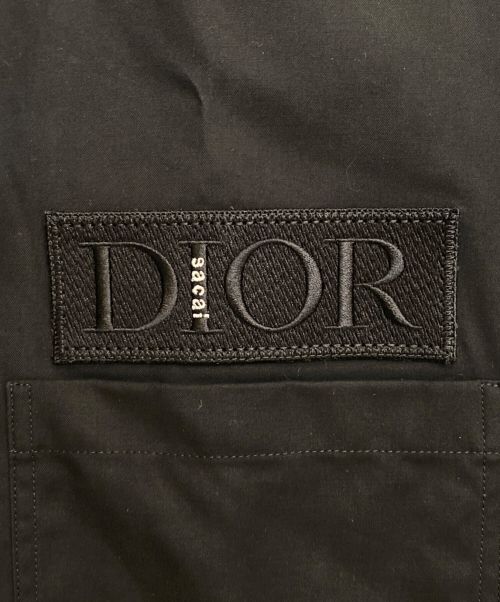 Dior（ディオール）Dior (ディオール) sacai (サカイ) ロゴ刺繍オーバーサイズシャツ ブラック サイズ:41の古着・服飾アイテム