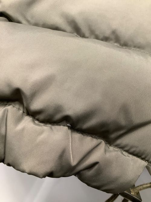 HERNO（ヘルノ）HERNO (ヘルノ) 切替ダウンコート オリーブ サイズ:44の古着・服飾アイテム