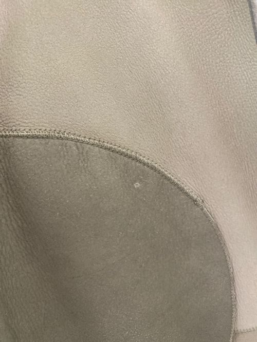 Karl Donoghue（カールドノヒュー）Karl Donoghue (カールドノヒュー) ムートンジレ ベージュ サイズ:XSの古着・服飾アイテム