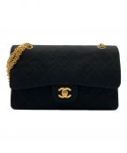 CHANELシャネル）の古着「WフラップWチェーンマトラッセショルダーバッグ」｜ブラック