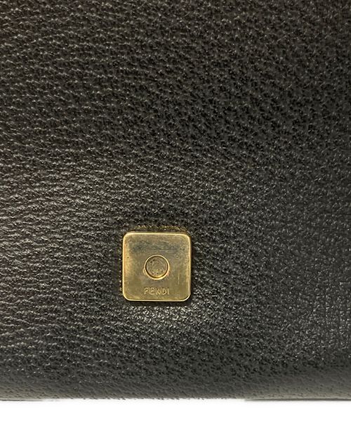 FENDI（フェンディ）FENDI (フェンディ) マンマバケットショルダーバッグ ブラック サイズ:-の古着・服飾アイテム