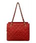 CHANEL（シャネル）の古着「マトラッセチェーンショルダーバッグ」｜レッド
