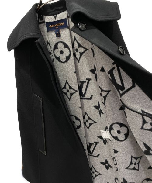 LOUIS VUITTON（ルイ ヴィトン）LOUIS VUITTON (ルイ ヴィトン) モノグラムウールケープコート ブラック サイズ:34の古着・服飾アイテム
