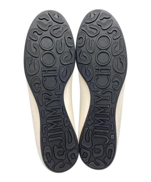 JIMMY CHOO（ジミーチュウ）JIMMY CHOO (ジミーチュウ) パイソントゥー フラットパンプス ホワイト サイズ:38の古着・服飾アイテム
