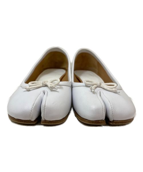 Maison Margiela（メゾンマルジェラ）Maison Margiela (メゾンマルジェラ) タビバレリーナシューズ ホワイト サイズ:37の古着・服飾アイテム