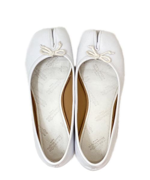 Maison Margiela（メゾンマルジェラ）Maison Margiela (メゾンマルジェラ) タビバレリーナシューズ ホワイト サイズ:37の古着・服飾アイテム