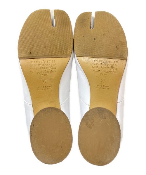Maison Margiela（メゾンマルジェラ）Maison Margiela (メゾンマルジェラ) タビバレリーナシューズ ホワイト サイズ:37の古着・服飾アイテム