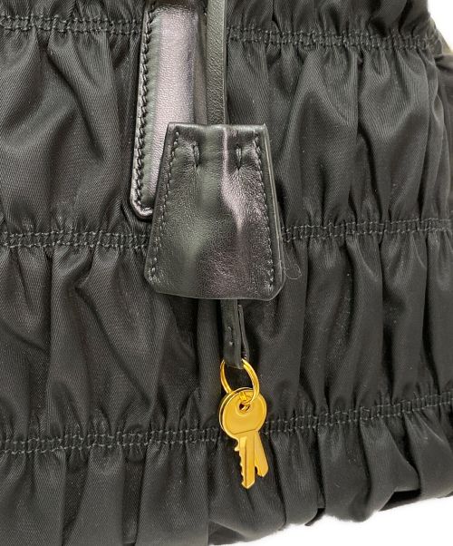 PRADA（プラダ）PRADA (プラダ) 2WAYショルダーバッグ ブラックの古着・服飾アイテム