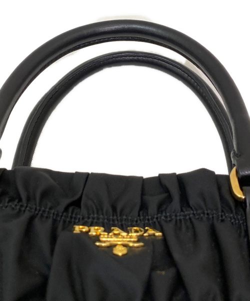 PRADA（プラダ）PRADA (プラダ) 2WAYショルダーバッグ ブラックの古着・服飾アイテム