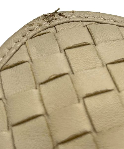 BOTTEGA VENETA（ボッテガベネタ）BOTTEGA VENETA (ボッテガベネタ) Intrechart Shoulder Bag（イントレチャートショルダーバッグ） グレー サイズ:-の古着・服飾アイテム