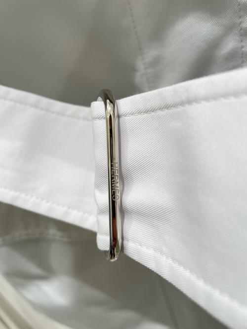 HERMES（エルメス）HERMES (エルメス) ショートトレンチコート ホワイト サイズ:34の古着・服飾アイテム