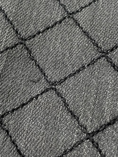 CHANEL（シャネル）CHANEL (シャネル) ココボタンマトラッセカラーデニム グレー サイズ:34の古着・服飾アイテム