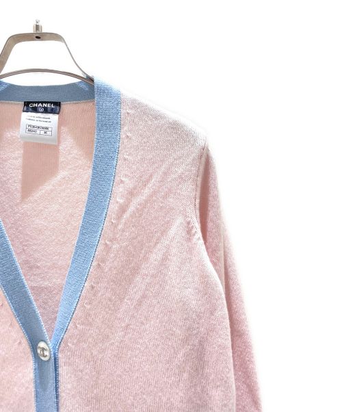 CHANEL（シャネル）CHANEL (シャネル) ココボタンカシミヤニットカーディガン ライトピンク×ブルー サイズ:36の古着・服飾アイテム