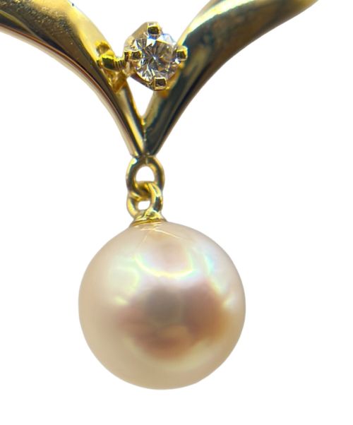 MIKIMOTO（ミキモト）MIKIMOTO (ミキモト) K18YG アコヤパール Vバンドトップ ダイヤ ネックレス サイズ:7.0mm/40.5cmの古着・服飾アイテム