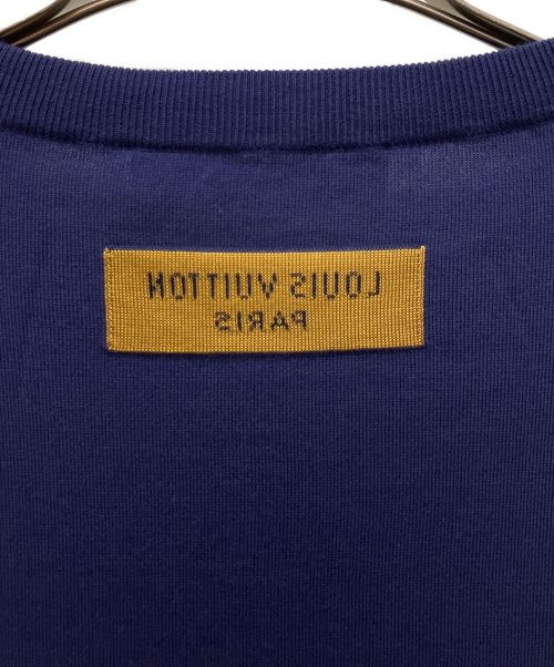 LOUIS VUITTON（ルイ ヴィトン）LOUIS VUITTON (ルイ ヴィトン) グラフィックロゴニットTシャツ ネイビー サイズ:L 未使用品の古着・服飾アイテム